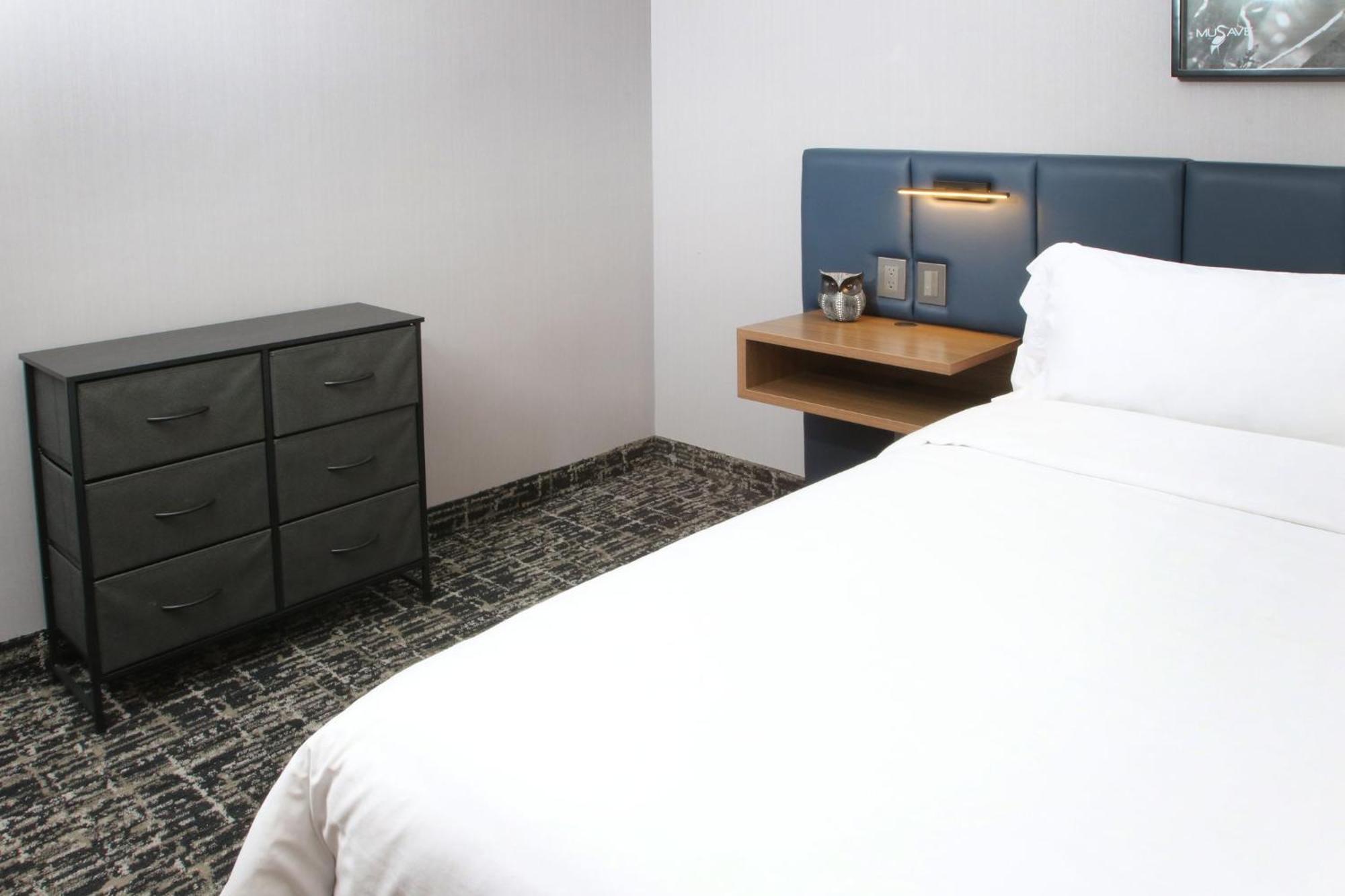Voco Saltillo Suites By Ihg Eksteriør bilde